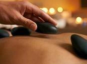 Balneario Mondariz diseña para Valentín masaje piedras calientes como tratamiento sensorial contra estrés