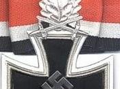 Führer concede Adolf Galland primera Cruz Caballero Hojas Roble Espadas guerra 21/06/1941.