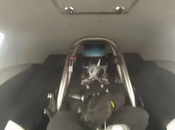 Pierde volante mientras conduce dragster km/h