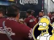 mariachi reciben camión cerveza Saltillo