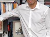 Varofakis anuncia