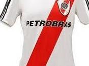 River. camiseta desciende