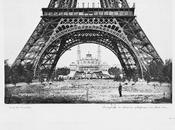 1889: Torre Eiffel paso