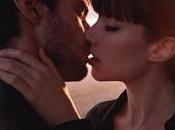 Paris Intensément Nuevo Perfume Simboliza Locura Amor