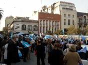 Manifestantes marchan “Caravana República”