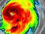 Laura pasa categoría obliga evacuación 400.000 personas EEUU