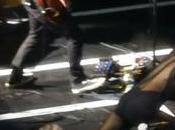 Miley Cyrus Heart Glass vivo desde iHeart Radio Festival 2020)