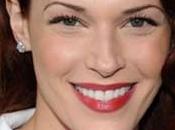 Parece Amanda Righetti finalmente será Sharon Carter Carol Danvers estará Vengadores