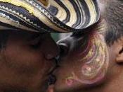 Colombia tendrá legislar matrimonio homosexual