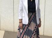 Outfit Falda Beige Plisada