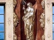 Instantánea sobre “Fachadas frescos matemáticos”