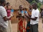 Microemprendimiento para iluminar zonas rurales África energía solar