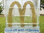 McDonalds regala dlls.