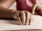 “Algo Seis Puntos” colección libros Braille para niños videntes