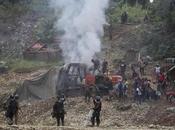 Policía ejército Colombia allanan operación ilegal minería
