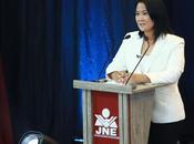 Debate: Keiko Fujimori propone trabajar madres comedores populares