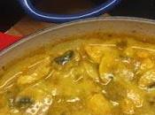 Pollo curry leche coco