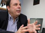 Presidente nacional COPEI abandonó embajada Chile para unirse negociaciones México