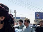 Talibanes impiden acceso aeropuerto Kabul afganos quieren salir país