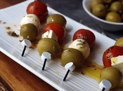 Pincho aceituna, queso tomate