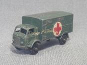 Ford ambulancia militar doble tracción Matchbox