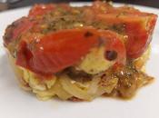 Timbal huevos revueltos jamón-cebolla tomates salteados albahaca