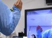 Artificial intelligence watches hospital workers