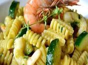 Fusilli calabacín gambas