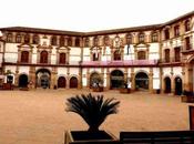 Belleza simetría Plaza Ochavada Archidona