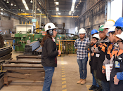 Mujeres, profesionales madres líderes industria construcción