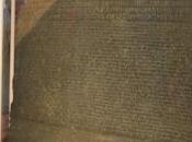 Bicentenario: Champollion, jeroglíficos egipcios piedra Rosetta.
