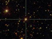 Descubierto agujero negro enorme cerca Tierra