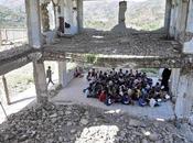 escuela escombros