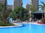 hotel piscina