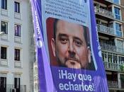 Lona foto hermano Ayuso, Madrid.