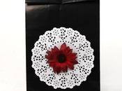 Regalos adornados blondas papel