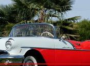 Coche Chevrolet Antiguo Futurista: Viaje Historia.