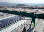 Tot-Net especializa limpieza técnica placas solares