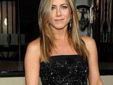 atractivo look Jennifer Aniston