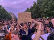 Miles antifascistas manifiestan Plaza República París tras victoria Pen.