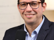 Niega Sigmund Freud crecimiento exagerado nómina pública.