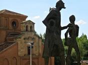 Salamanca-Escultura Lazarillo Tormes Iglesia Santiago