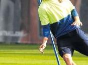 Ibra lista, Piqué entra