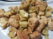 Pollo ajillo patatas guisadas