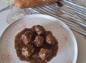 Albóndigas calçots salsa trompetas muerte