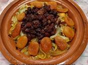 Tagine poulet abricots raisins secs chicken tagine with dried apricots pollo albaricoques secos pasas طاجين الدجاج بالمشمش المجفف والزبيب