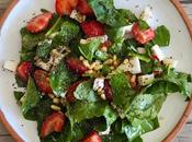 Ensalada espinacas, fresas queso