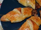 Cruasanes queso cabra mermelada arándanos