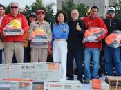 Fortalece Alcalde Galindo áreas operativas vehículos, uniformes estímulos económicos