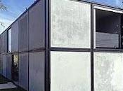 Villa cúbica prefabricada.